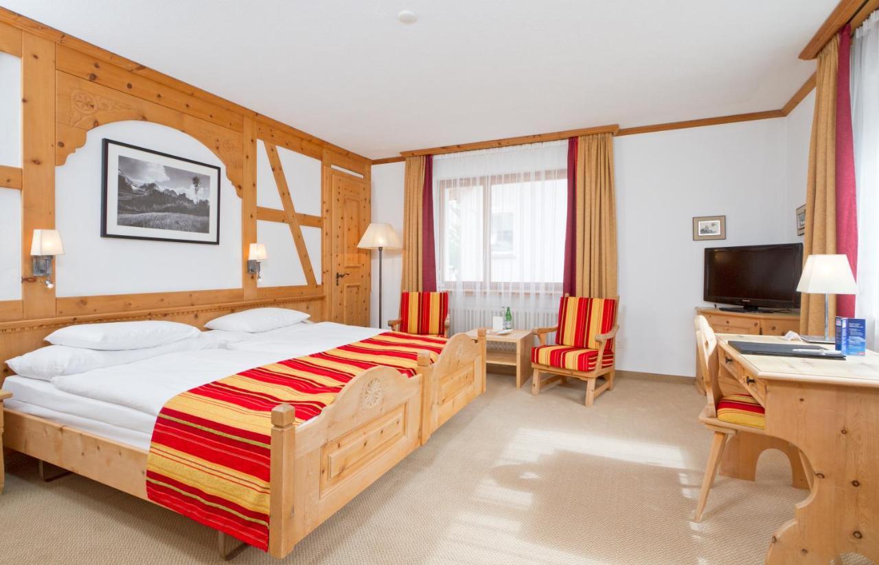 Edelweiss Swiss Quality Hotel Sils Maria Room photo