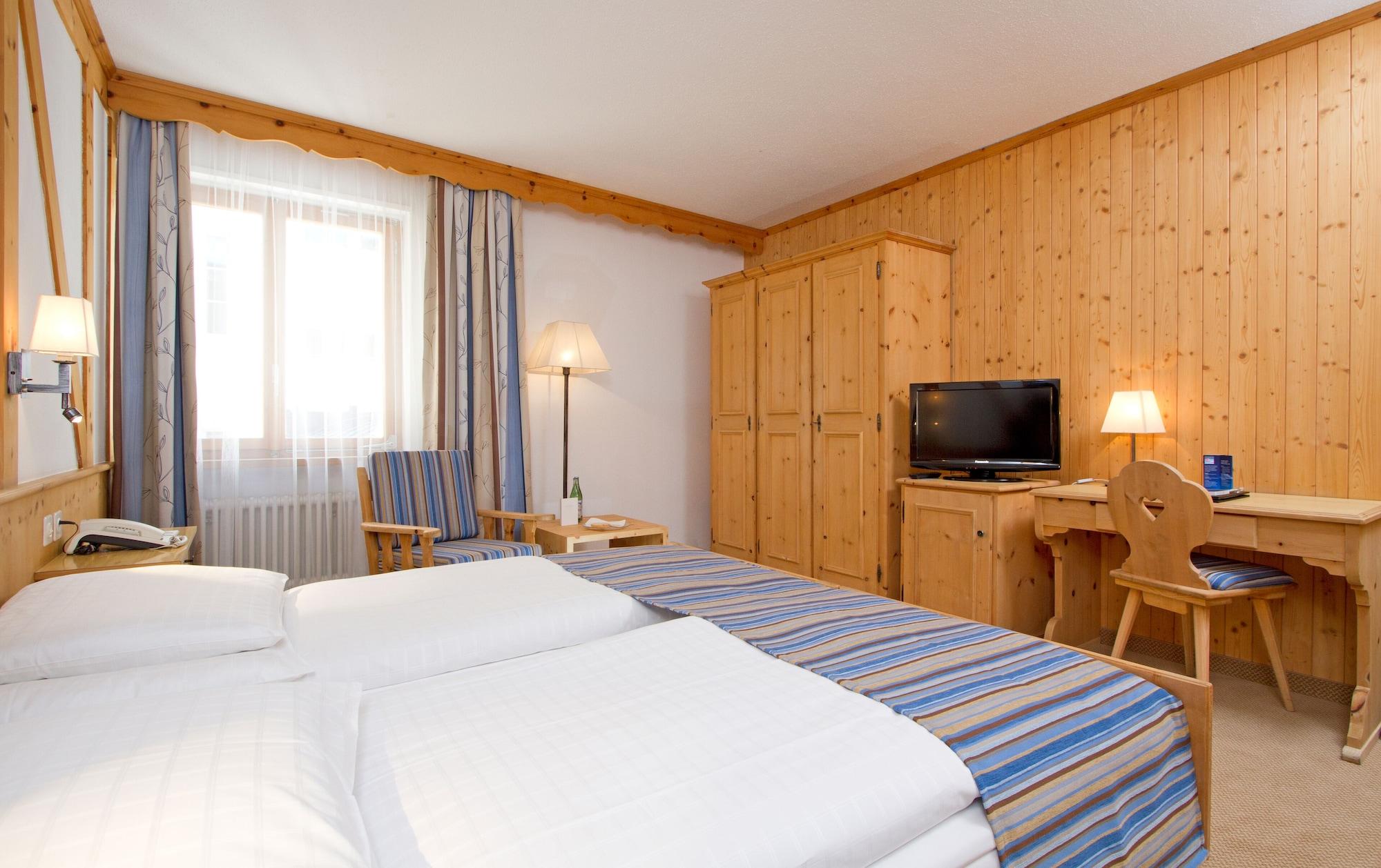 Edelweiss Swiss Quality Hotel Sils Maria Exterior photo